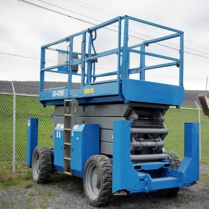 Rough Terrain Scissor Lift