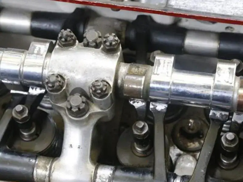 what are the valves in a car
