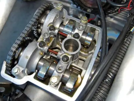 what are the valves in a car